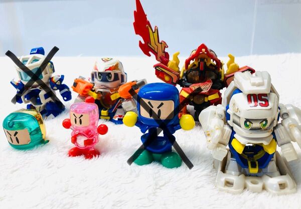 初期 当時物 入手困難 ボンバーマン フィギュア ビーダマン まとめ売り セット 欠損 欠品あり