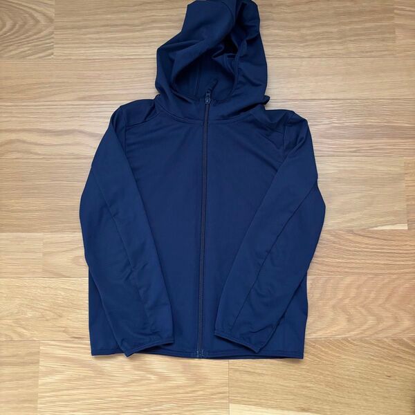 UNIQLO ネイビー パーカー サイズ120cm AIRism ユニクロ UVカット ネイビー パーカー エアリズム