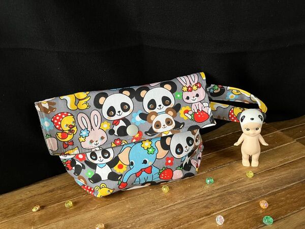 アニマル柄 パンダ うさぎ 大きめポーチ ハンドメイド グレー