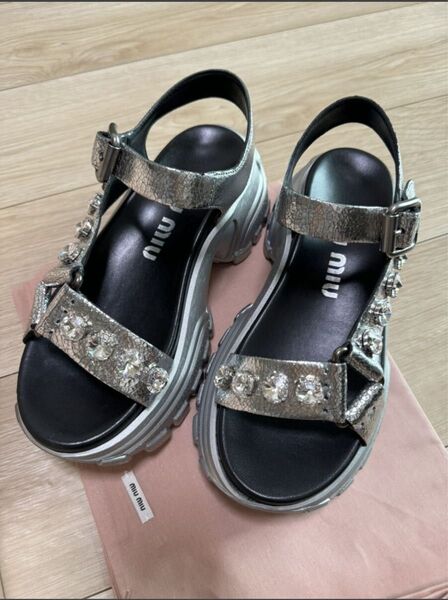 miumiu クリスタルビジューレザーサンダル5X749C 36.5 正規品ミュウミュウ 厚底ビジューサンダル サンダル