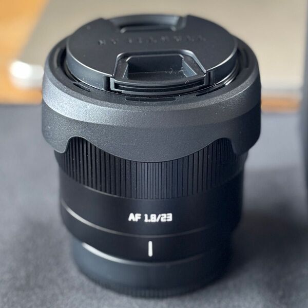 銘匠光学 TTArtisan AF 23mm F1.8 Xマウント 単焦点レンズ