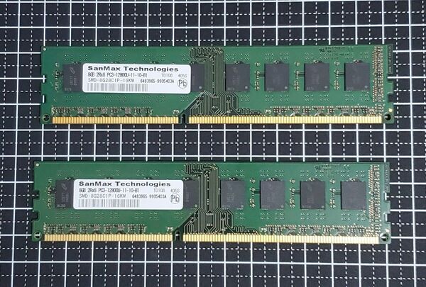 【16GB = 8G x 2枚セット】SanMax TechnologiesのPC3-12800U (DDR3-1600)