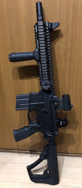 東京マルイ mk18 mod.1 ガスブローバック 実物 Daniel Defense 3種の神器カスタム MWS
