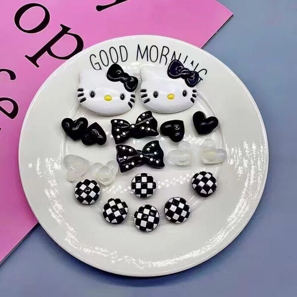 キティちゃん ハローキティ ジビッツ 18個セット クロックス サンダル アクセサリー