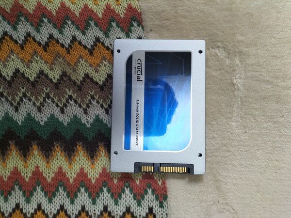 Crucial CT512MX100SSD1 512GB SSD