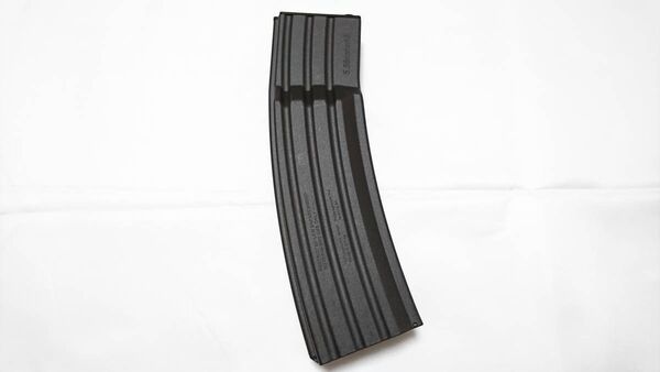BA製 Surefire60連タイプ 900連 ロングマガジン (スタンダード電動M4用 FAT MEGA MAG`