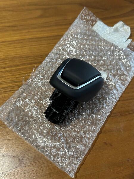 新品 純正 RAV4 シフトノブ トヨタ 33542-40050-C0