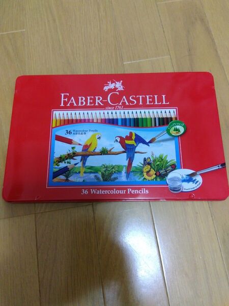 シャチハタ FABER-CASTELL 水彩色鉛筆 36色