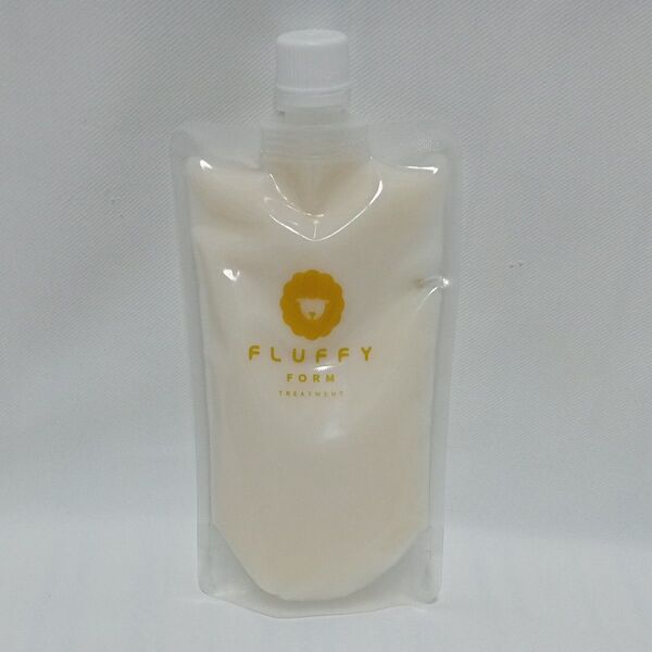 FLUFFY FORM ケラチン配合 トリートメントモイスト (詰め替え) 250ml