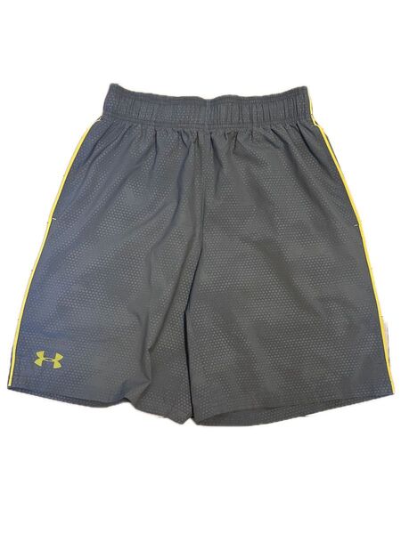 UNDER ARMOUR ハーフパンツ メンズ グレー×イエロー