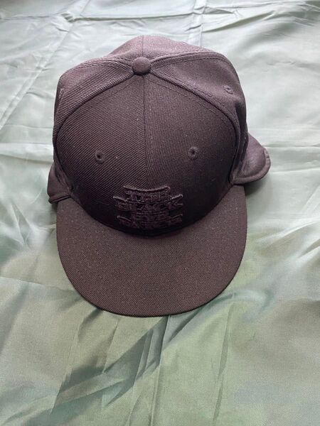 NEW ERA × THE BLACK EYE PATCH キャップ 7 1/2 59,6 Cm