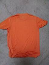 中古 ユニクロ Tシャツ オレンジ系　サイズS 匿名配送_画像8