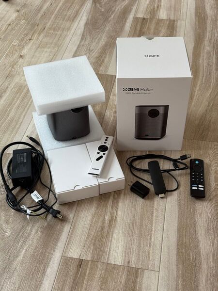 halo+ XGIMI ポータブルプロジェクター& Amazon Fire TV Stick 4K