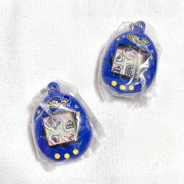 たまごっち ガチャ シャカシャカ チャームコレクション 新種発見たまごっち みみっち 紺 キーホルダー