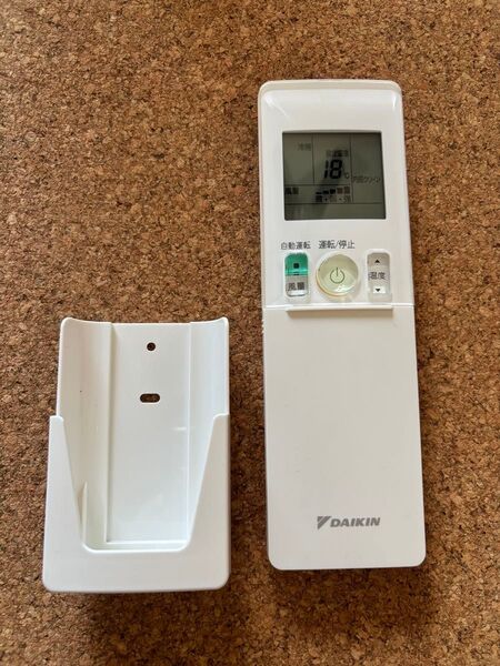 DAIKIN エアコンリモコン ARC476A54 壁掛けケース付