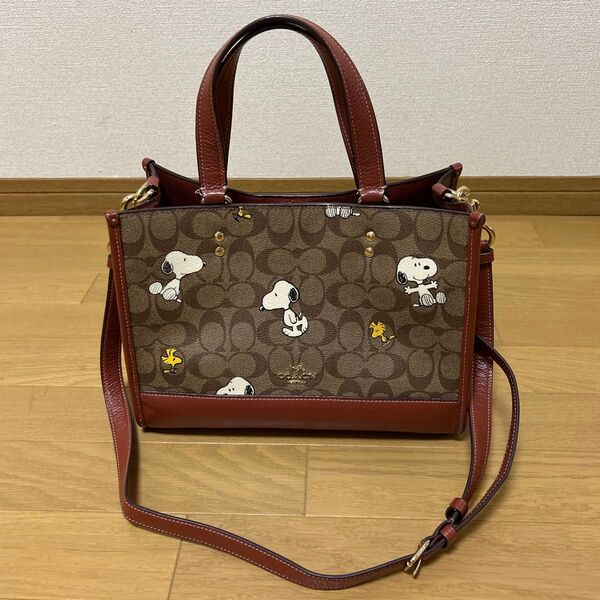 COACHスヌーピー シグネチャー トートバッグ