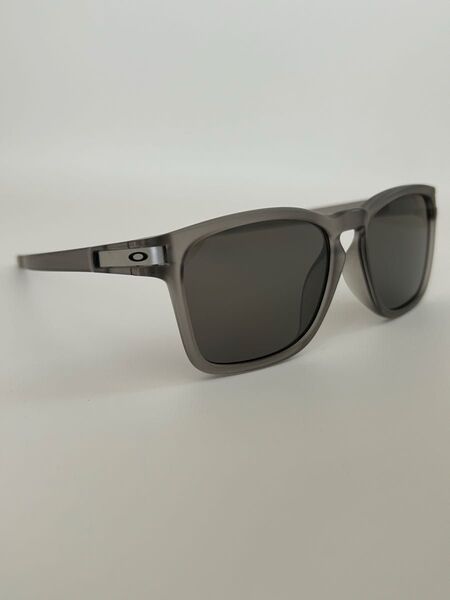 オークリー OAKLEY サングラス 9358-1455 LATCH SQ