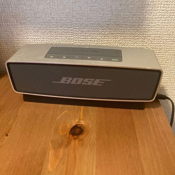 BOSE サウンドリンクミニ ワイヤレススピーカー 赤点灯