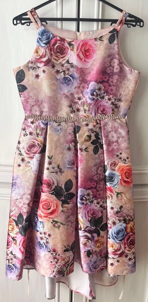 ★美品&激安 バラ花柄ノースリーブビジュー付ピンクドレス ワンピースサイズ16★