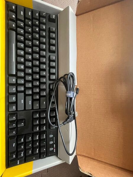 メカニカルキーボードARCHISS 赤軸