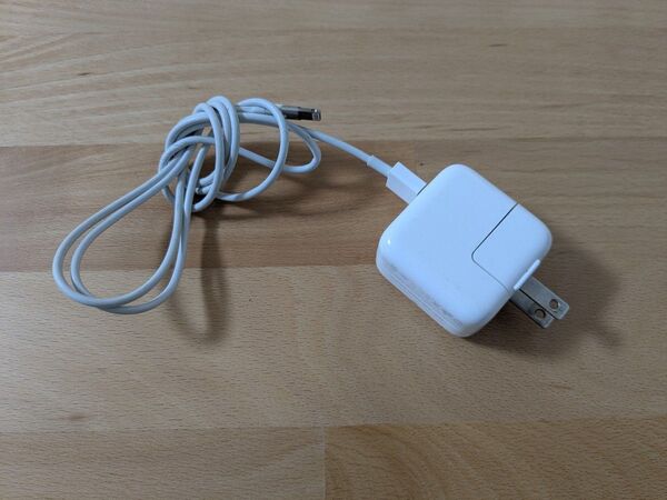 Apple 純正 ライトニング 充電 破損あり