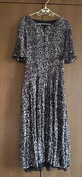 【banboliena】ボンバリーナレオパード ヒョウ柄 シフォンプリーツワンピース 半袖