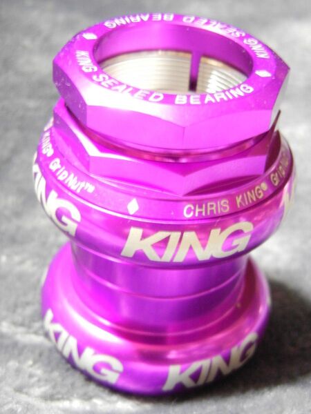 Chris King Gripnut 1-1/8 3D Violet forブロンプトン Brompton クリスキング