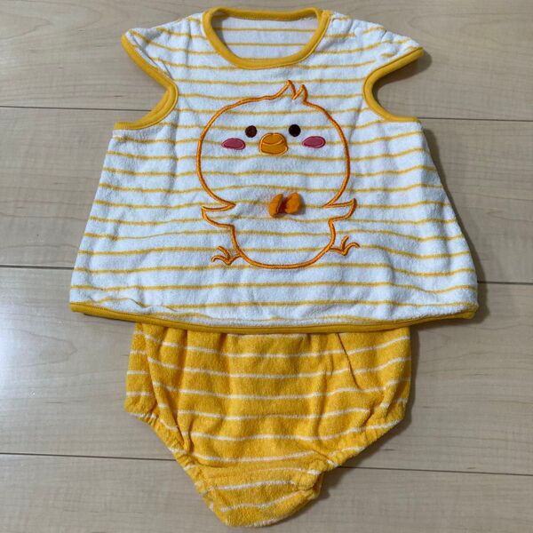 【美品】 セットアップ 上下セット 肩ボタン ひよこ 子供 サイズ 70〜80