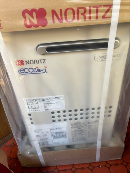 新品未ノーリツ エコジョーズ 給湯器 給湯専用 都市ガス用 16号 GQ-C1634WS 2019年製 野外壁掛用 リモコン付き