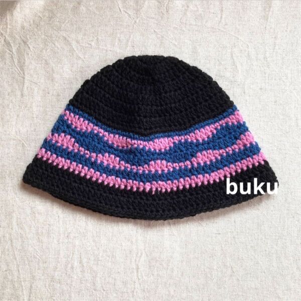 〈a672〉 クロシェハット クラッシャーハット ニット帽 ニットキャップ バケットハット 男女兼用 ハンドメイド 編み物 帽子