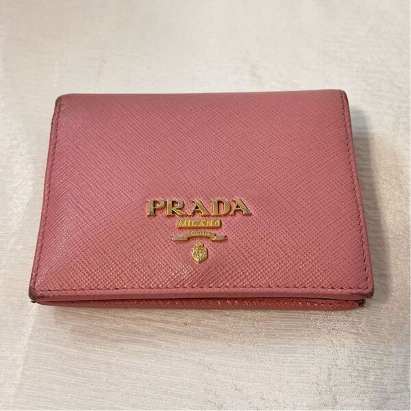 PRADA 二つ折り財布 サフィアーノレザー 1MV204 ゴールド金具 バイカラー