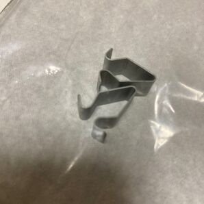 フォルクスワーゲン Volkswagen クリップ 4A0867276A 2個