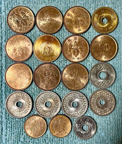 M638 昭和5年 桐一銭青銅貨(極美品・美品) 他全19枚