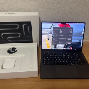 Apple MacBook PRO M3PRO ブラック 充電回数18回 18GB 512G 美品