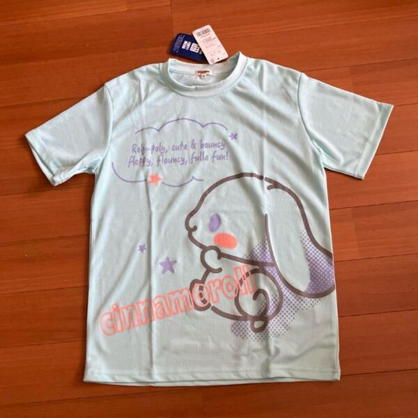 シナモロール シナモン 半袖 Tシャツ 速乾 Mサイズ 未使用 サンリオショップで購入