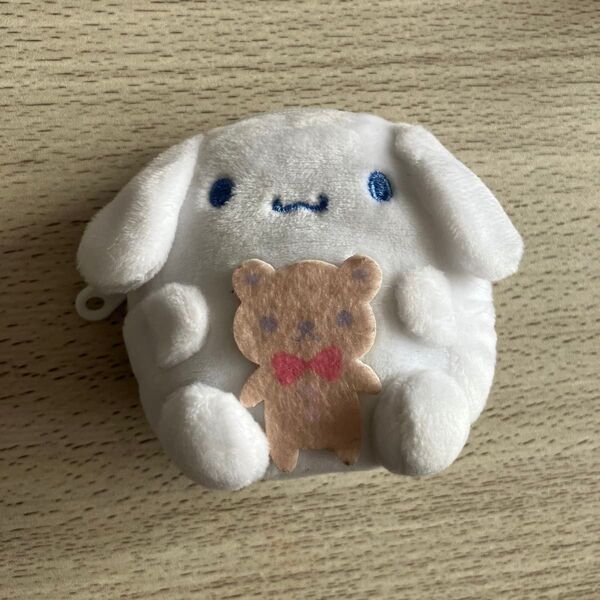 シナモロール シナモン クマ 熊 クマ抱っこ マスコット ぬいぐるみ 小物入れ ミニポーチ