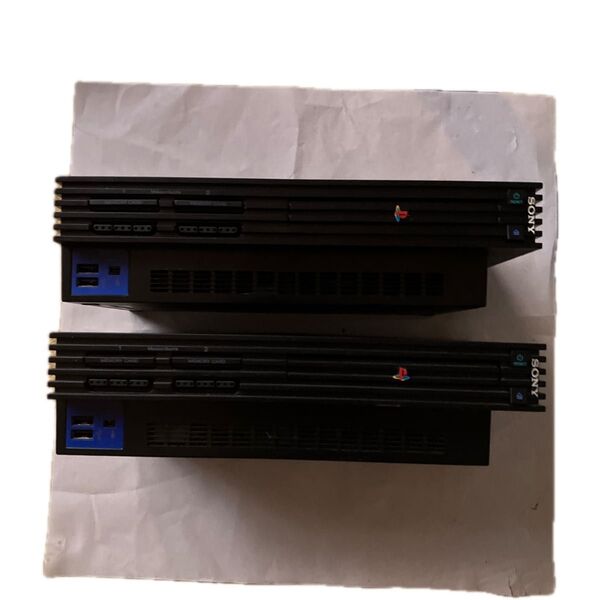 PS2本体 2台(内1台はジャンク)+@
