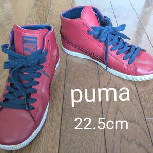 PUMA ハイカットスニーカー レッド