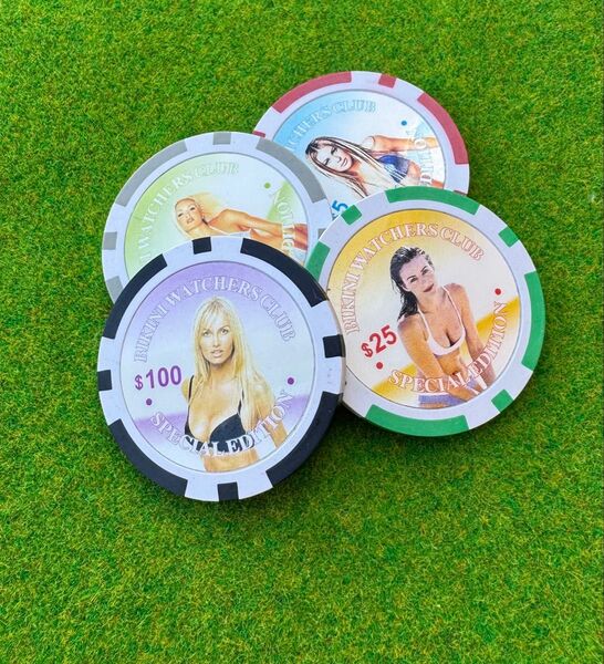 4個セット カジノチップ グリーンマーカー チップマーカーGIRL ポーカーチップ ボールマーカー ゴルフ