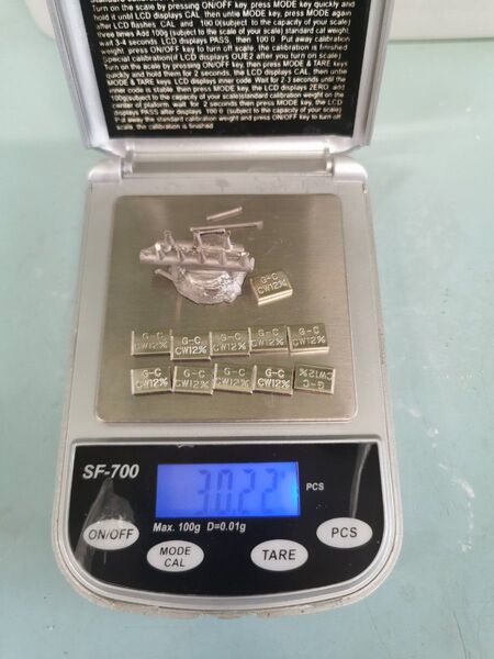 GC金銀パラジウムのボタン 湯溜まり