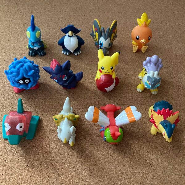 ポケモン ソフビ フィギュア 指人形 ピカチュウ ポケットモンスター まとめ売り 12体 セット