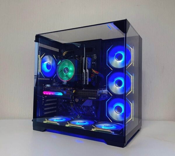 新品ケースハイスペック動画編集高性能ゲーミングPC Ryzen 7 3800X