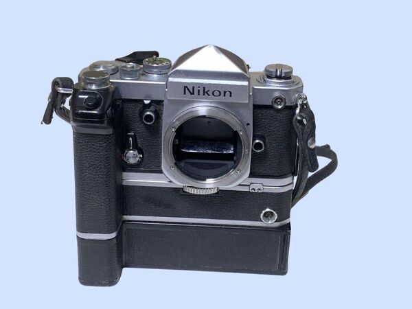 M6879 Nikon F2 フォトミック MD-1 フィルム 一眼レフ カメラ MB-1 付き ジャンク