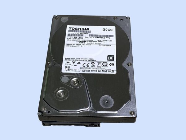 M6950 TOSHIBA SATA 3.5インチHDD SATA DT01ABA200V 2TB 使用 79585時間