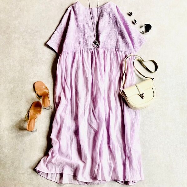 美品 ユニ yuni 定価2.2万 シャーリングペプラムワンピース ギャザー切替 ラベンダー 半袖 ドレス 大人可愛い ロング