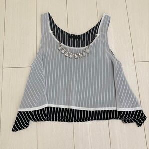 ビジュー付き重ね着風カットソー.ストライプタンクトップ.シアー素材