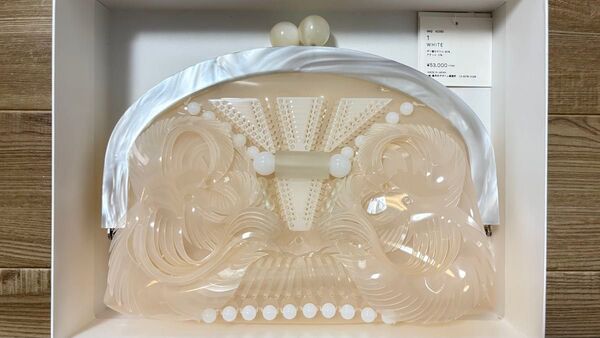 mamekurogouchi マメクロゴウチ ガマグチ PVCクラッチバッグ タグ付き