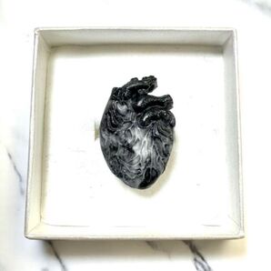 心臓ハートリング 指輪 フリーサイズ ハンドメイド 人体モチーフ 臓器