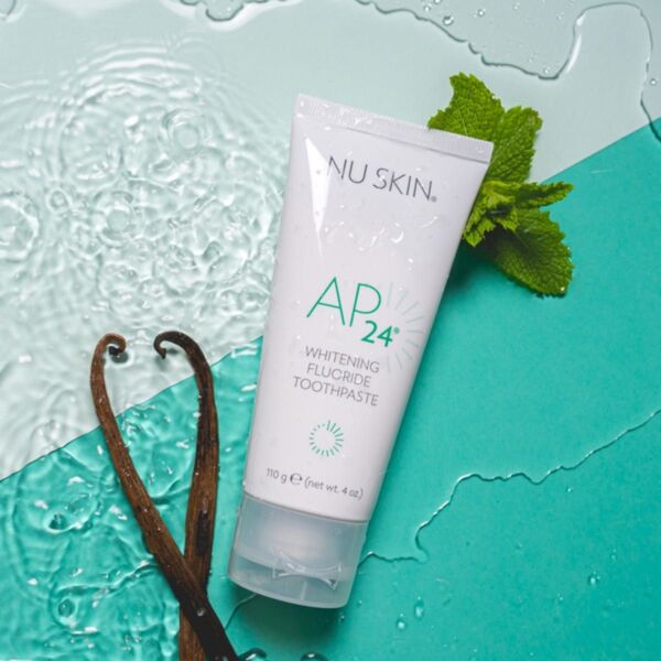 NU SKIN AP24 Whitening Fluoride Toothpaste ホワイトニング歯磨き粉
