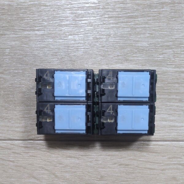 Panasonic 埋込パイロットスイッチB WT5241 片切 4A